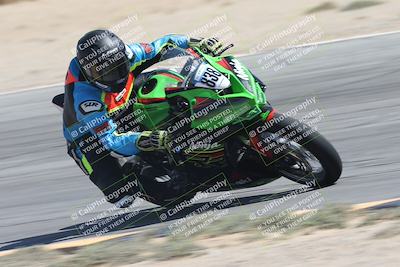 media/Sep-20-2025-Race Pace (Sat) [[d4e1b33f4d]]/Verified/Turn 10 Inside (1125am)/